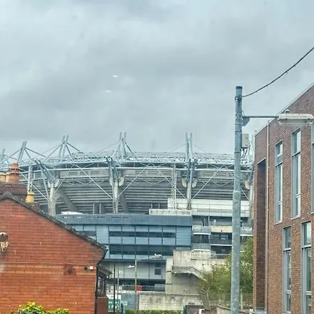 Cozy Beside Croke Park *