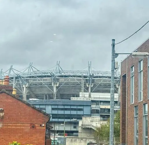 Cozy Beside Croke Park *